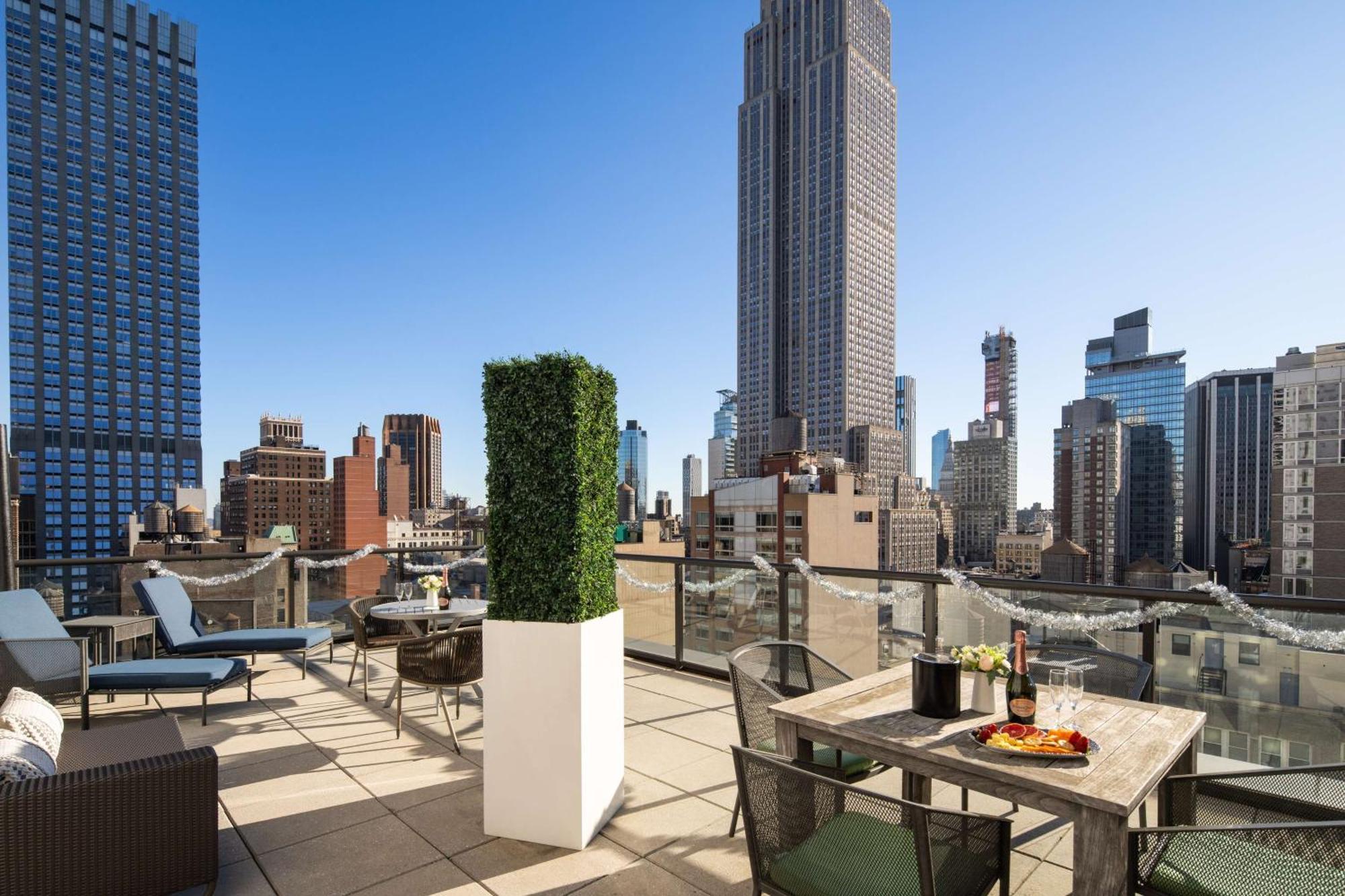 Embassy By Hilton Manhattan Times Square 4* Nova Iorque
